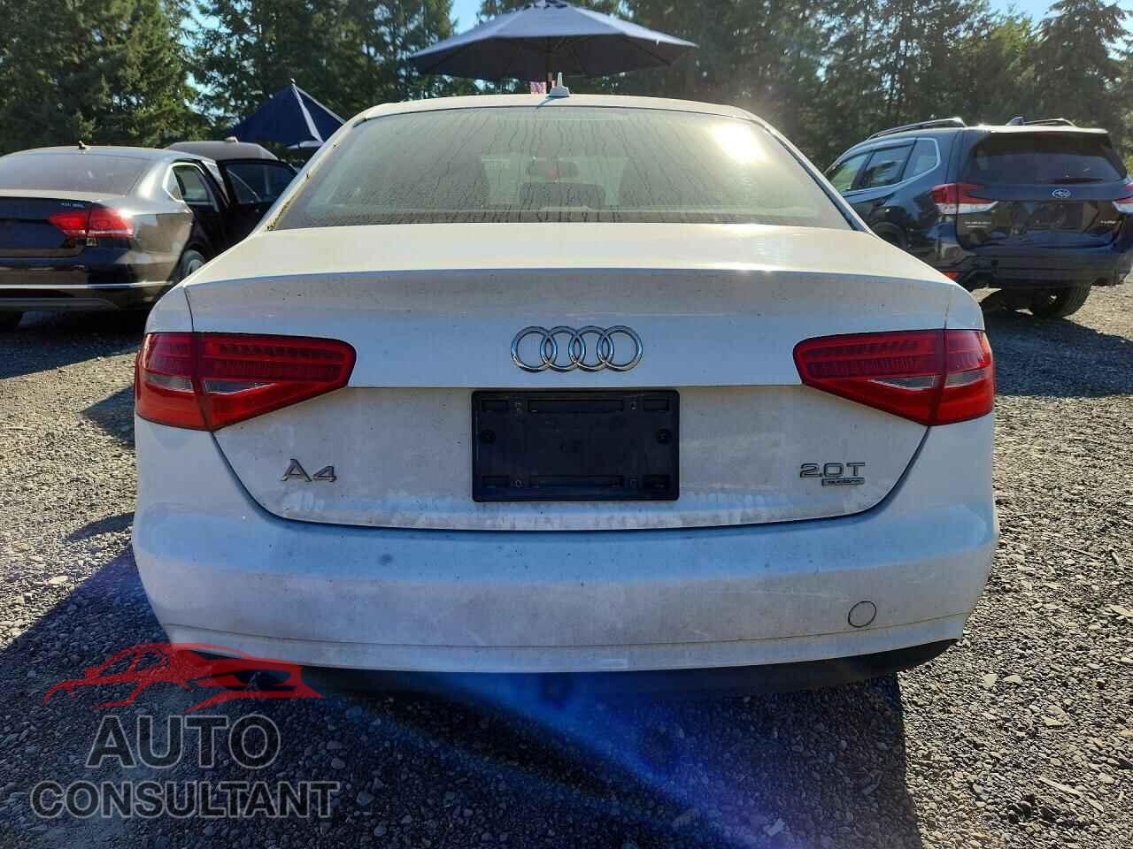AUDI A4 2013 - WAUFFAFL8DN029607