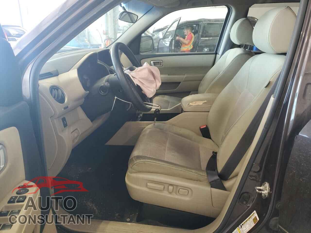 HONDA PILOT 2012 - 5FNYF4H43CB006459