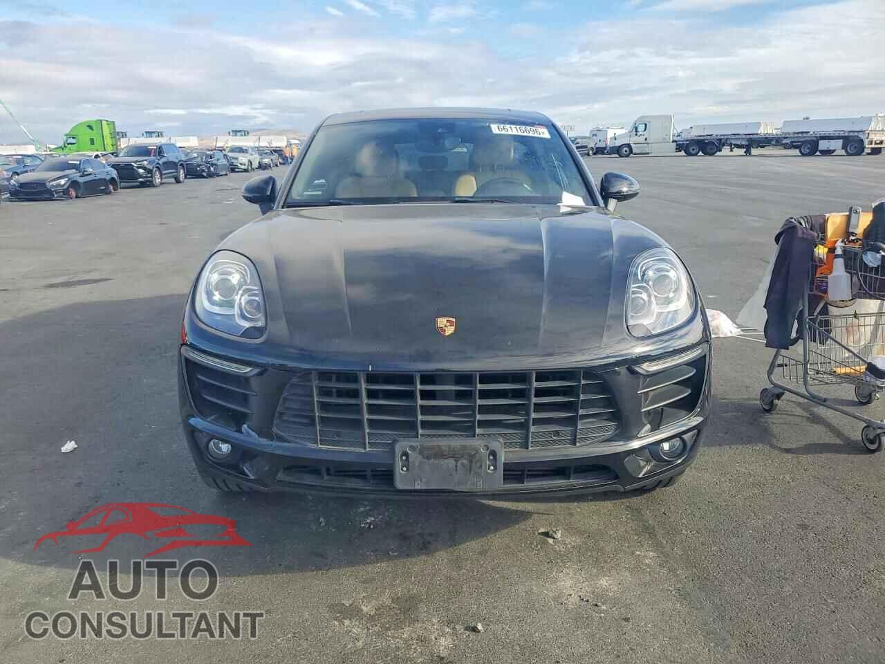 PORSCHE MACAN 2018 - WP1AA2A58JLB07111