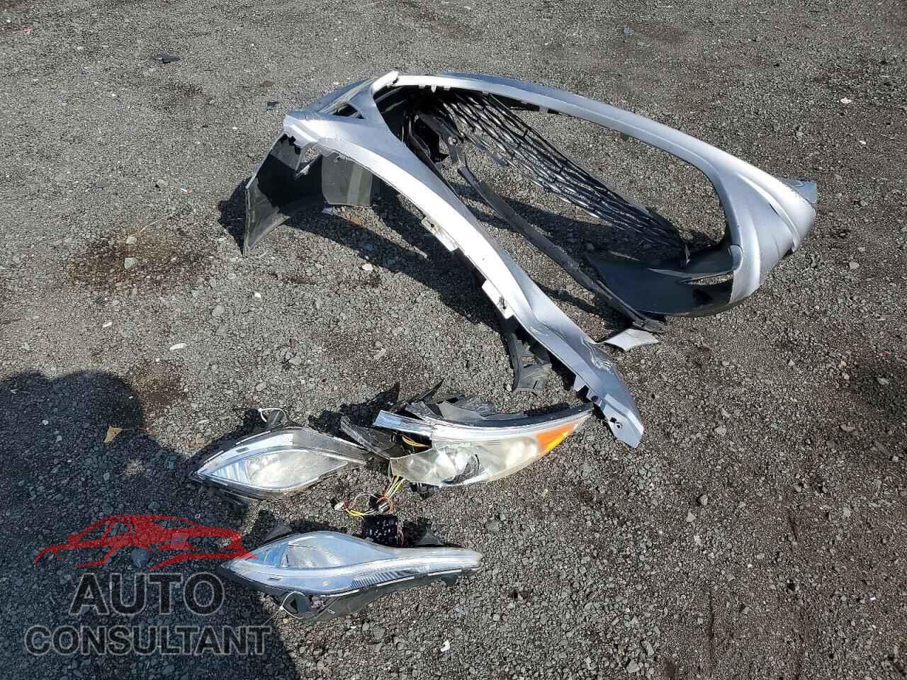 HYUNDAI SONATA 2011 - KMHEC4A40BA002667