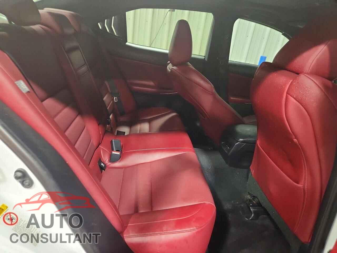 LEXUS IS 2015 - JTHCE1D24F5005924