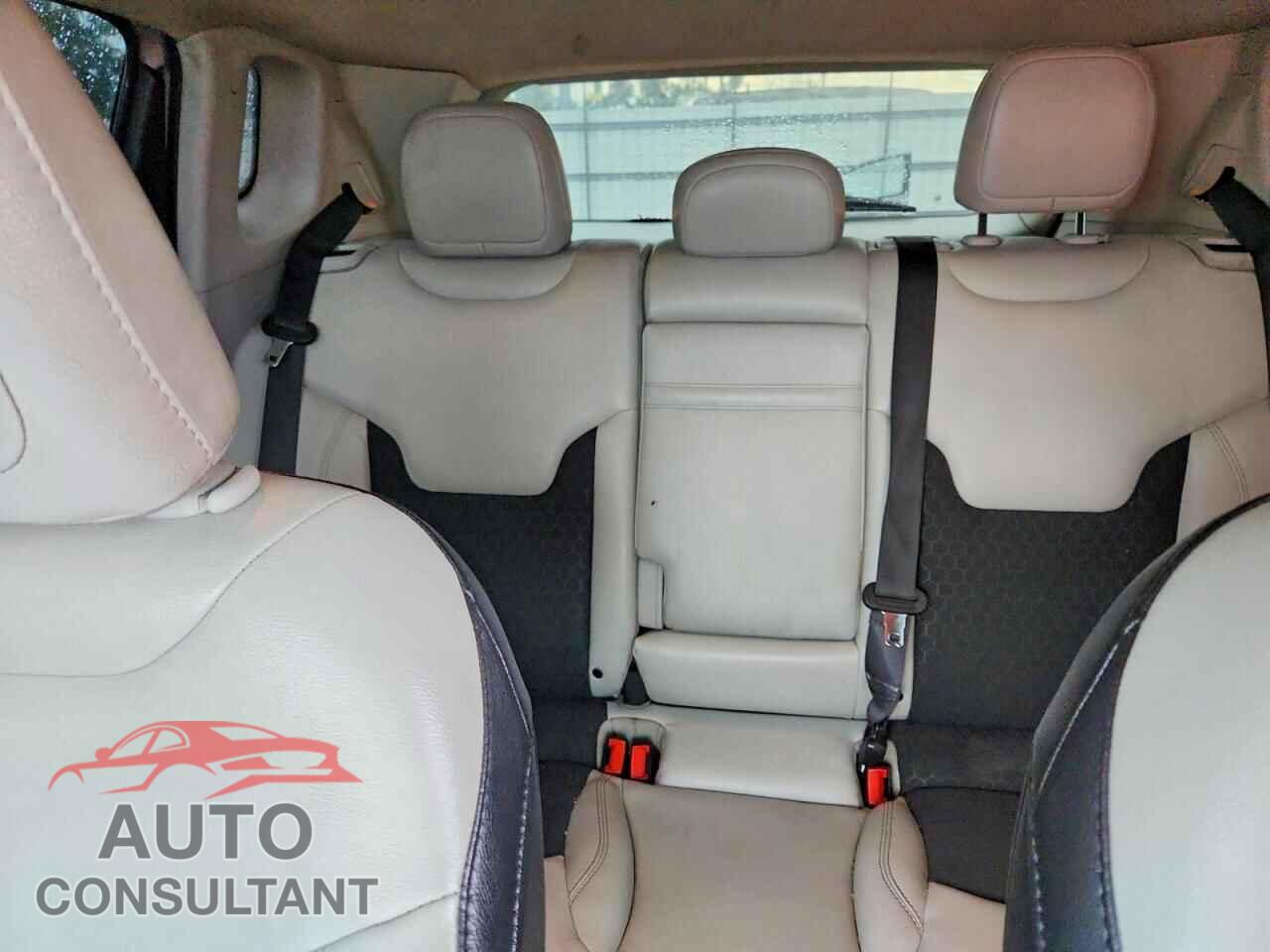 JEEP COMPASS 2019 - 3C4NJDBB6KT714407