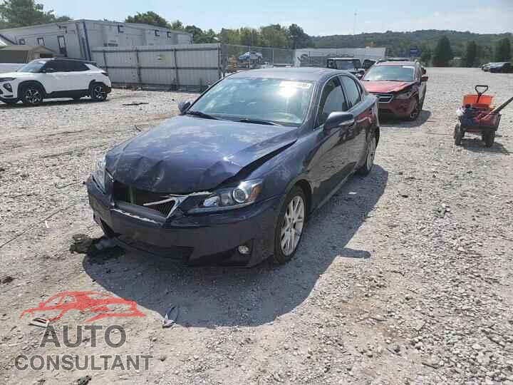 LEXUS IS 2011 - JTHCF5C24B5050586