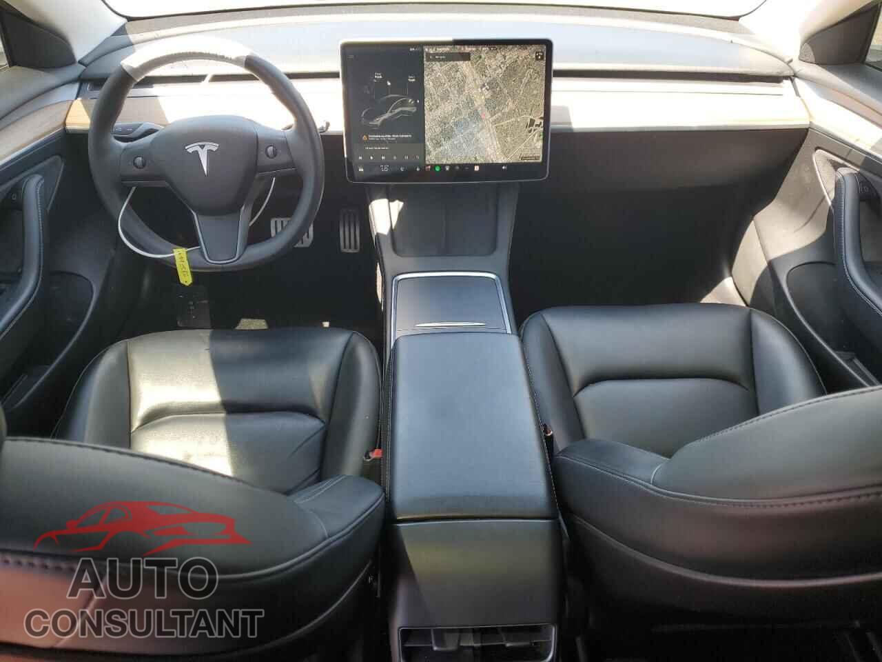 TESLA MODEL 3 2021 - 5YJ3E1EC8MF990586