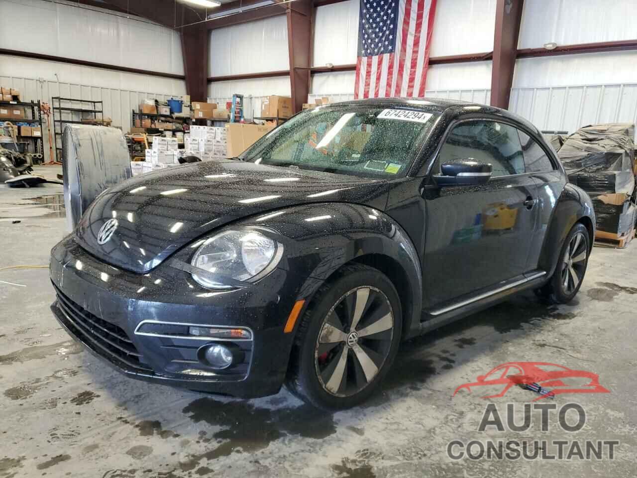 VOLKSWAGEN BEETLE 2018 - 3VW4T7AT6DM678472