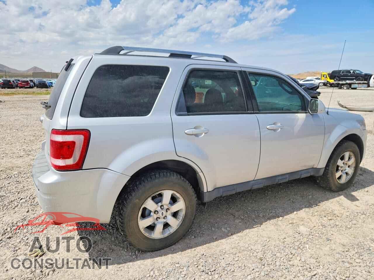 FORD ESCAPE 2011 - 1FMCU9EG5BKC13718