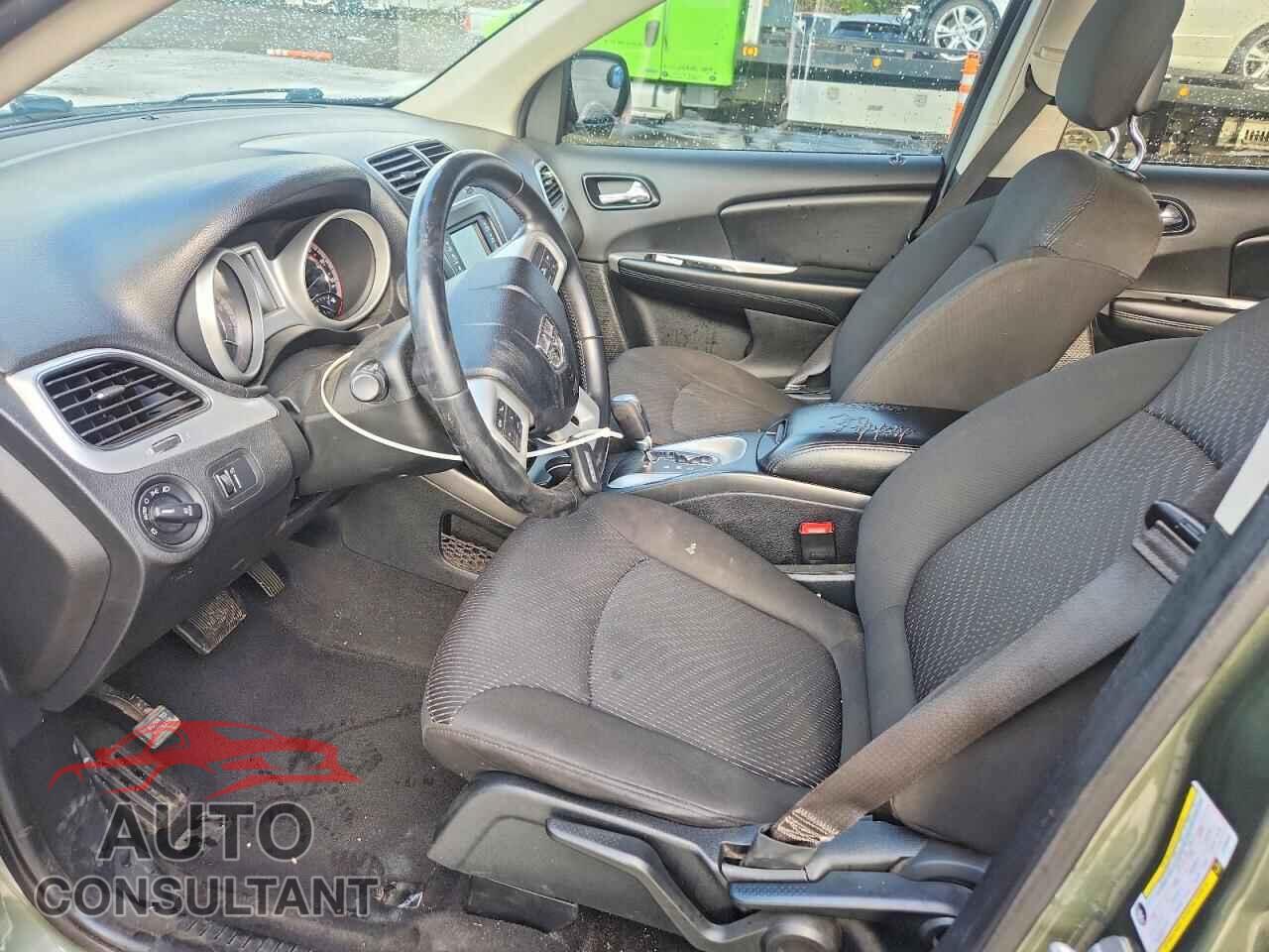 DODGE JOURNEY 2018 - 3C4PDCBB5JT196752