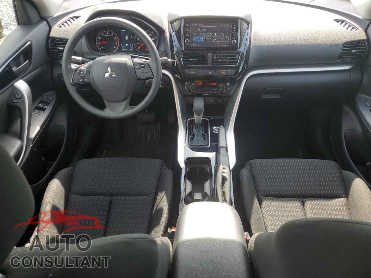 MITSUBISHI ECLIPSE 2025 - JA4ATUAA5SZ007271