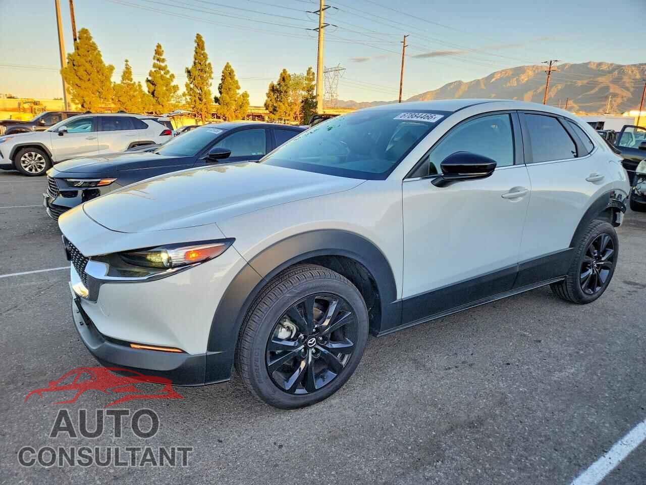 MAZDA CX30 2024 - 3MVDMBBM9RM649435