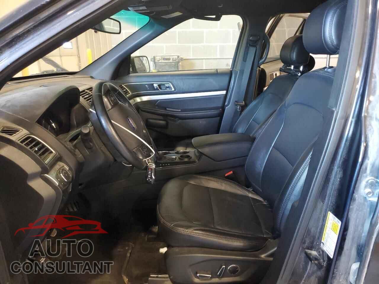 FORD EXPLORER 2017 - 1FM5K7D83HGC46175