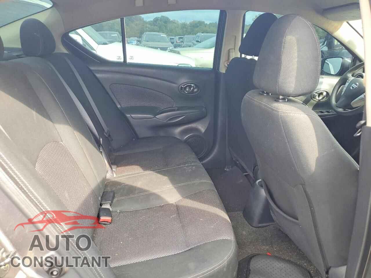 NISSAN VERSA 2017 - 3N1CN7AP3HL854081