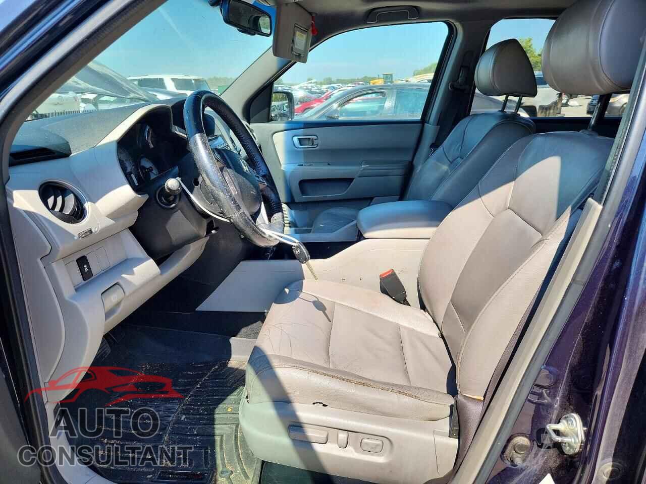 HONDA PILOT 2012 - 5FNYF4H62CB051832