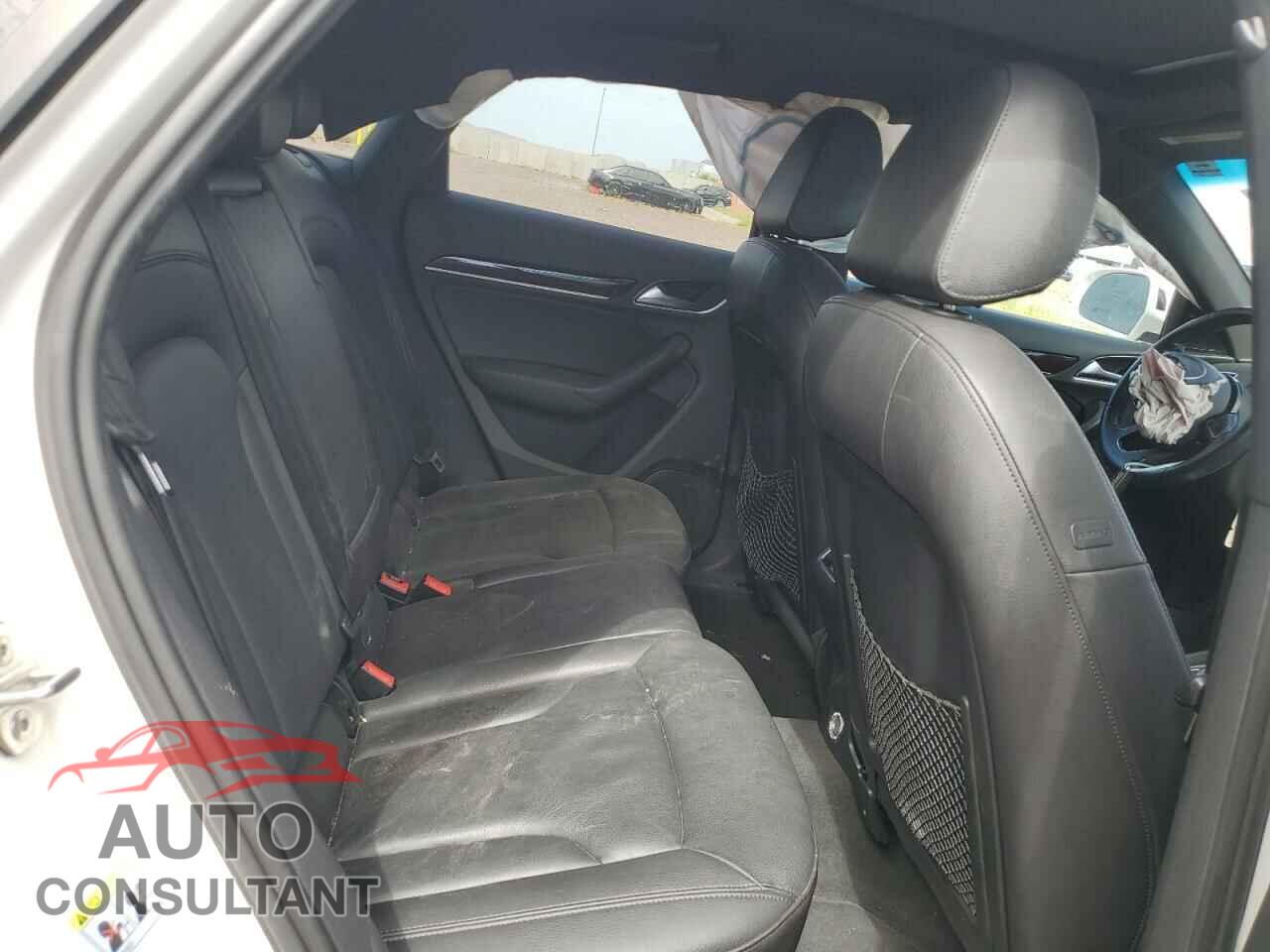 AUDI Q3 2016 - WA1BFCFS0GR006950