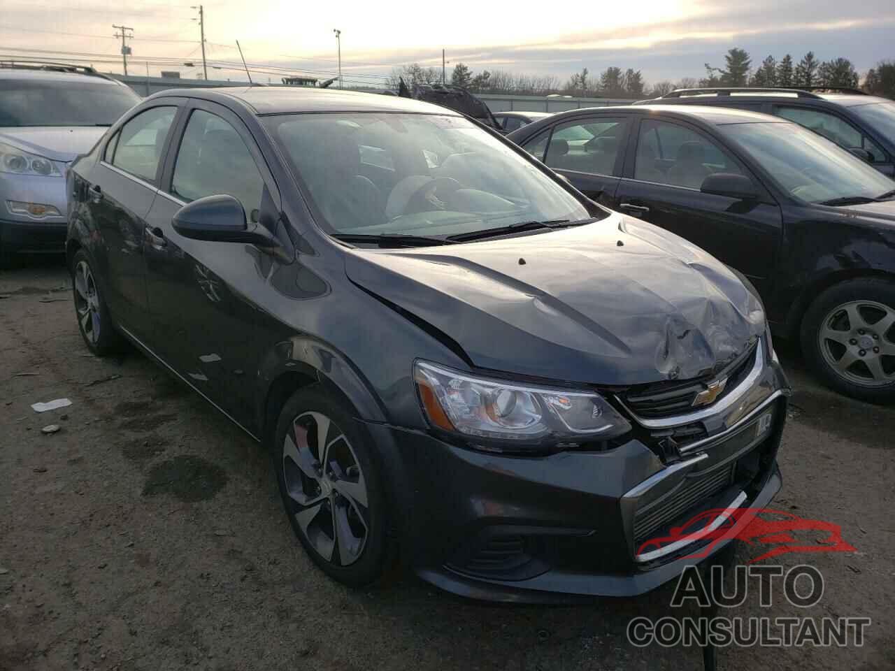 CHEVROLET SONIC 2020 - 1G1JF5SB7L4113237