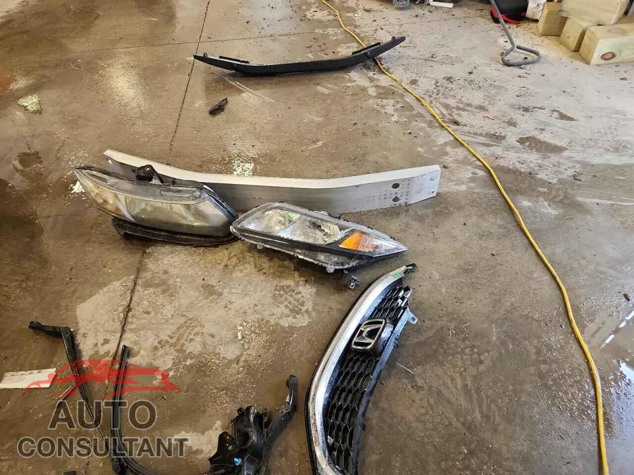 HONDA CIVIC 2013 - 19XFB2F9XDE084315