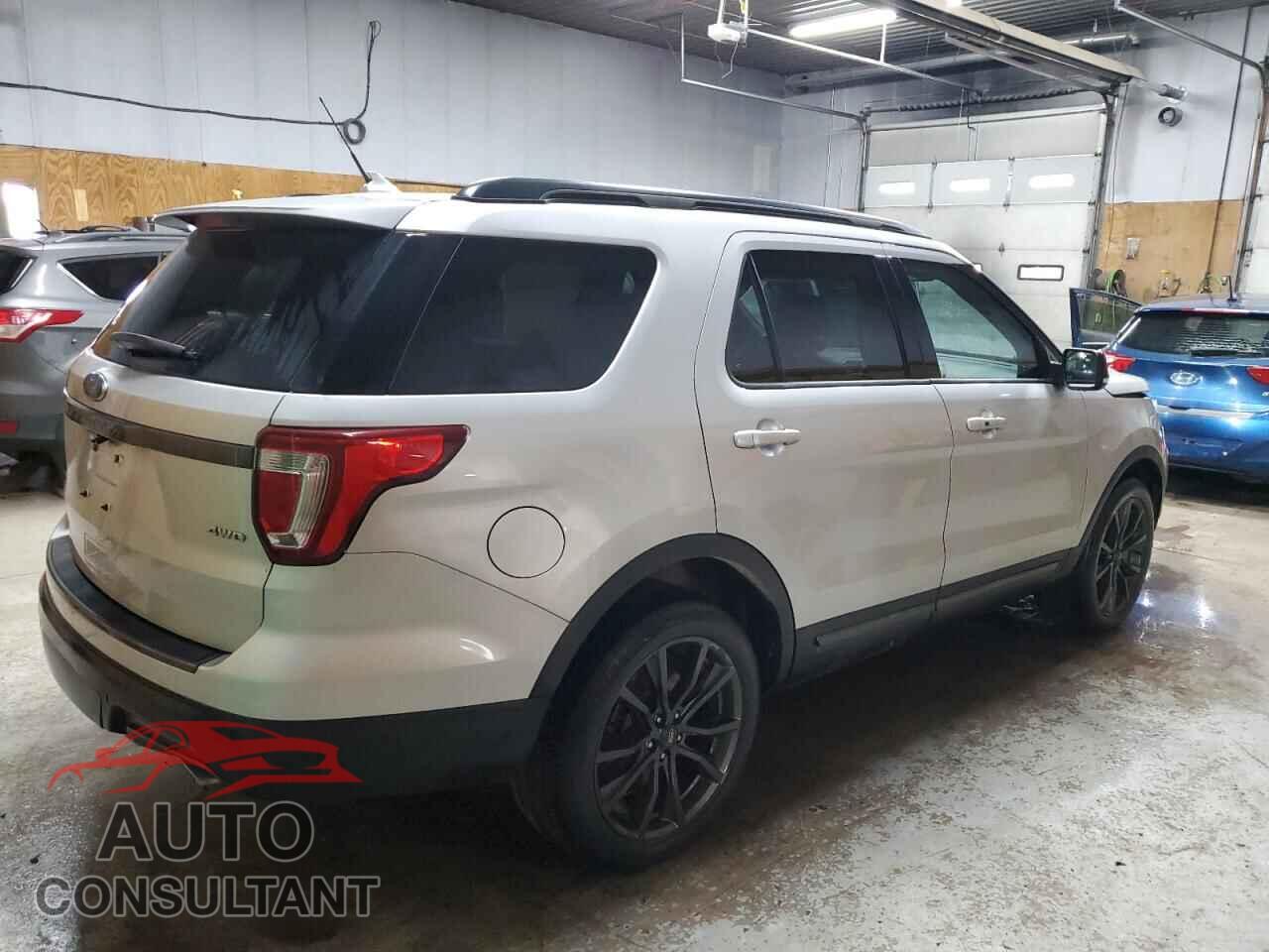 FORD EXPLORER 2018 - 1FM5K8D83JGB06526