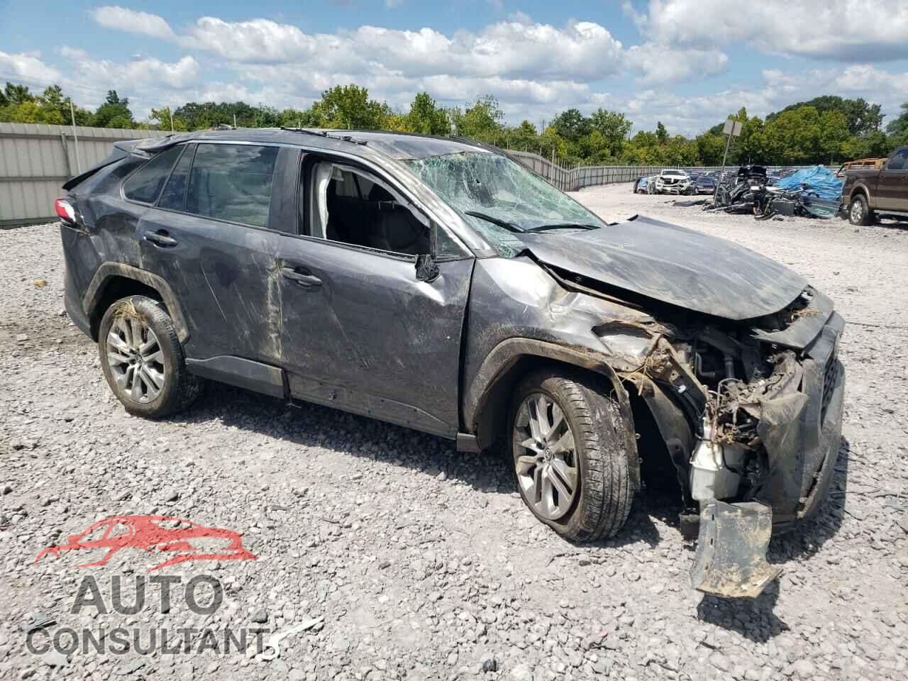 TOYOTA RAV4 2023 - 2T3C1RFV2PC242524