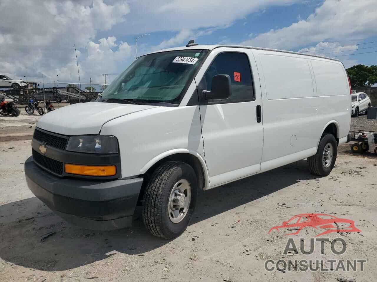 CHEVROLET EXPRESS 2018 - 1GCWGAFP6J1217404