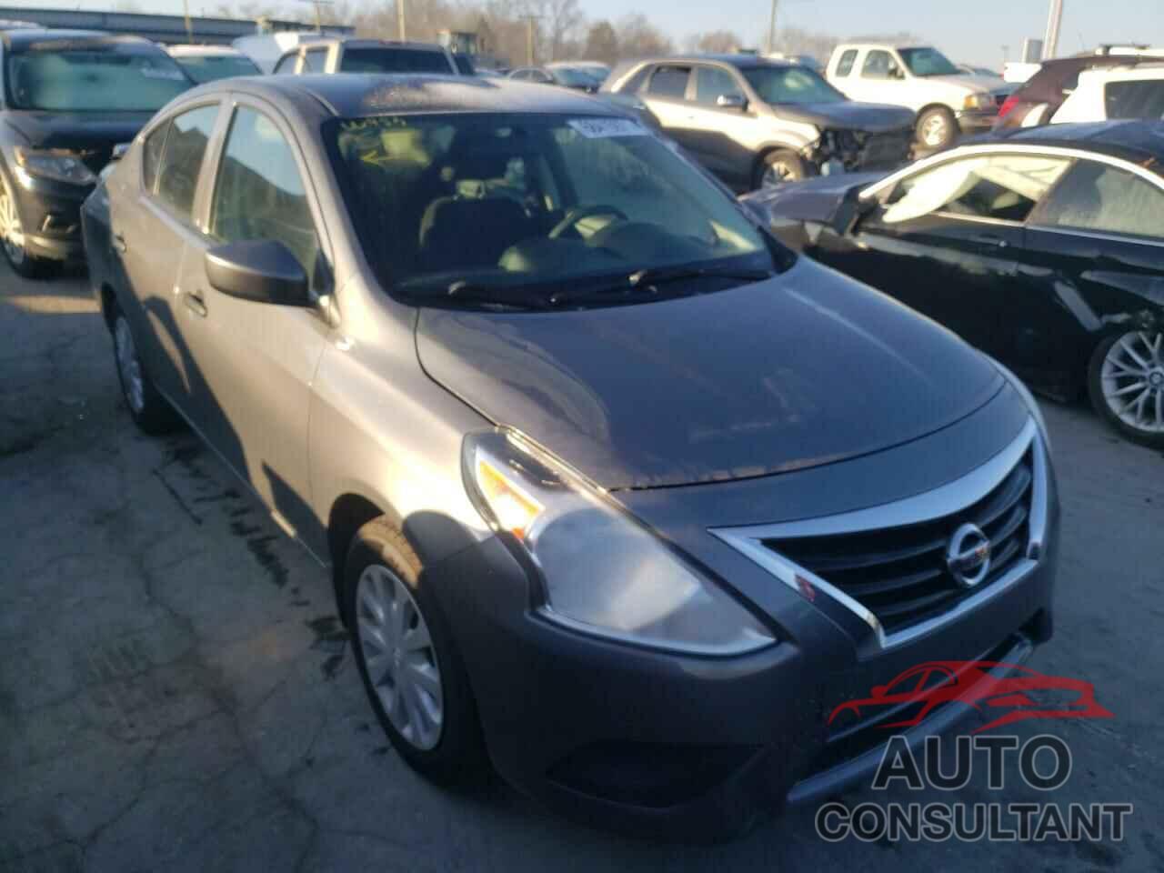 NISSAN VERSA 2018 - 3N1CN7AP4JL828577