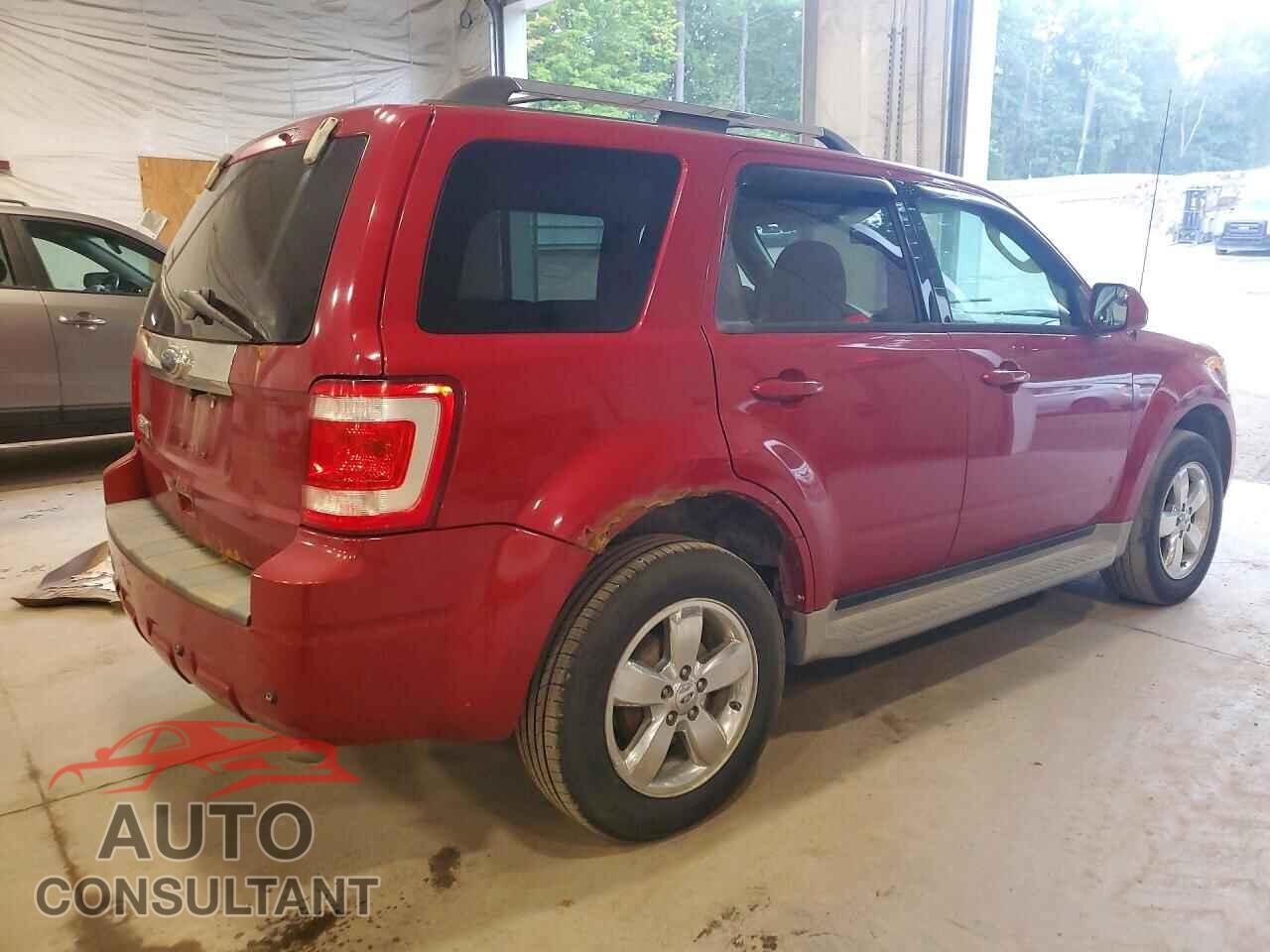 FORD ESCAPE 2010 - 1FMCU9E75AKD15910