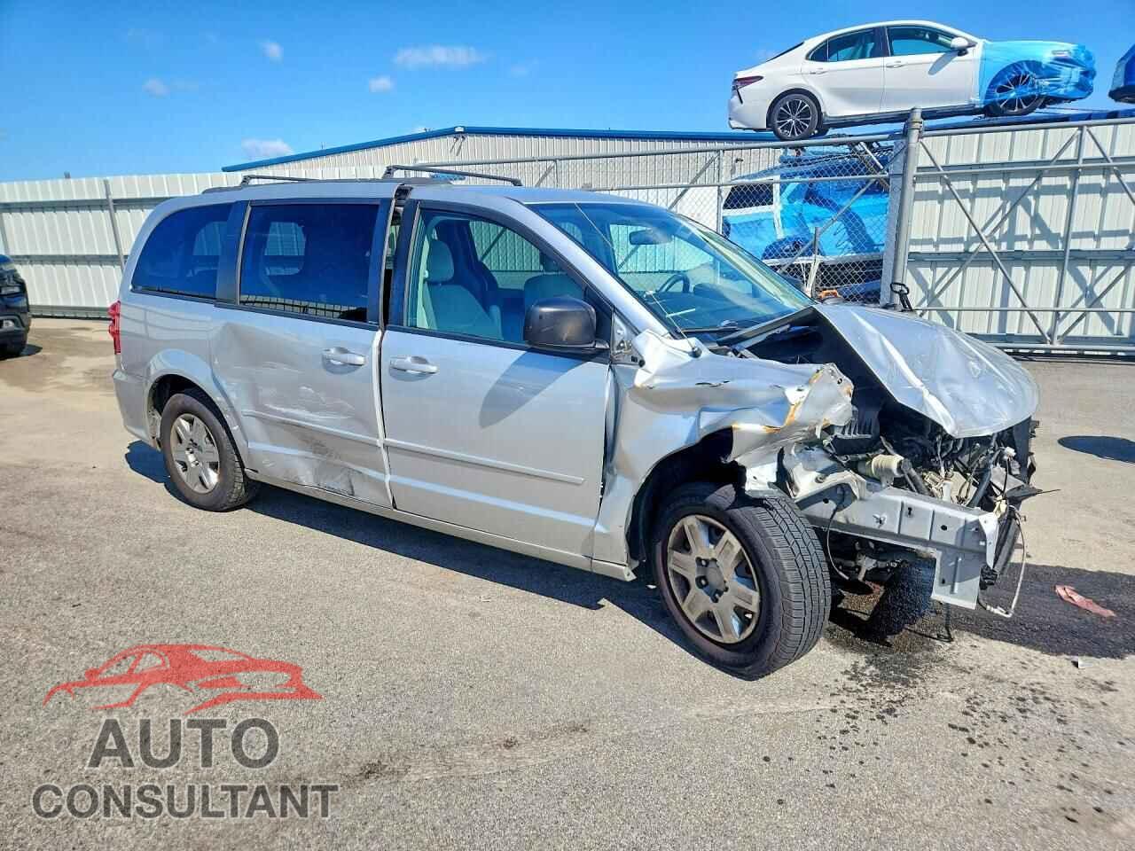 DODGE CARAVAN 2011 - 2D4RN4DG8BR674447