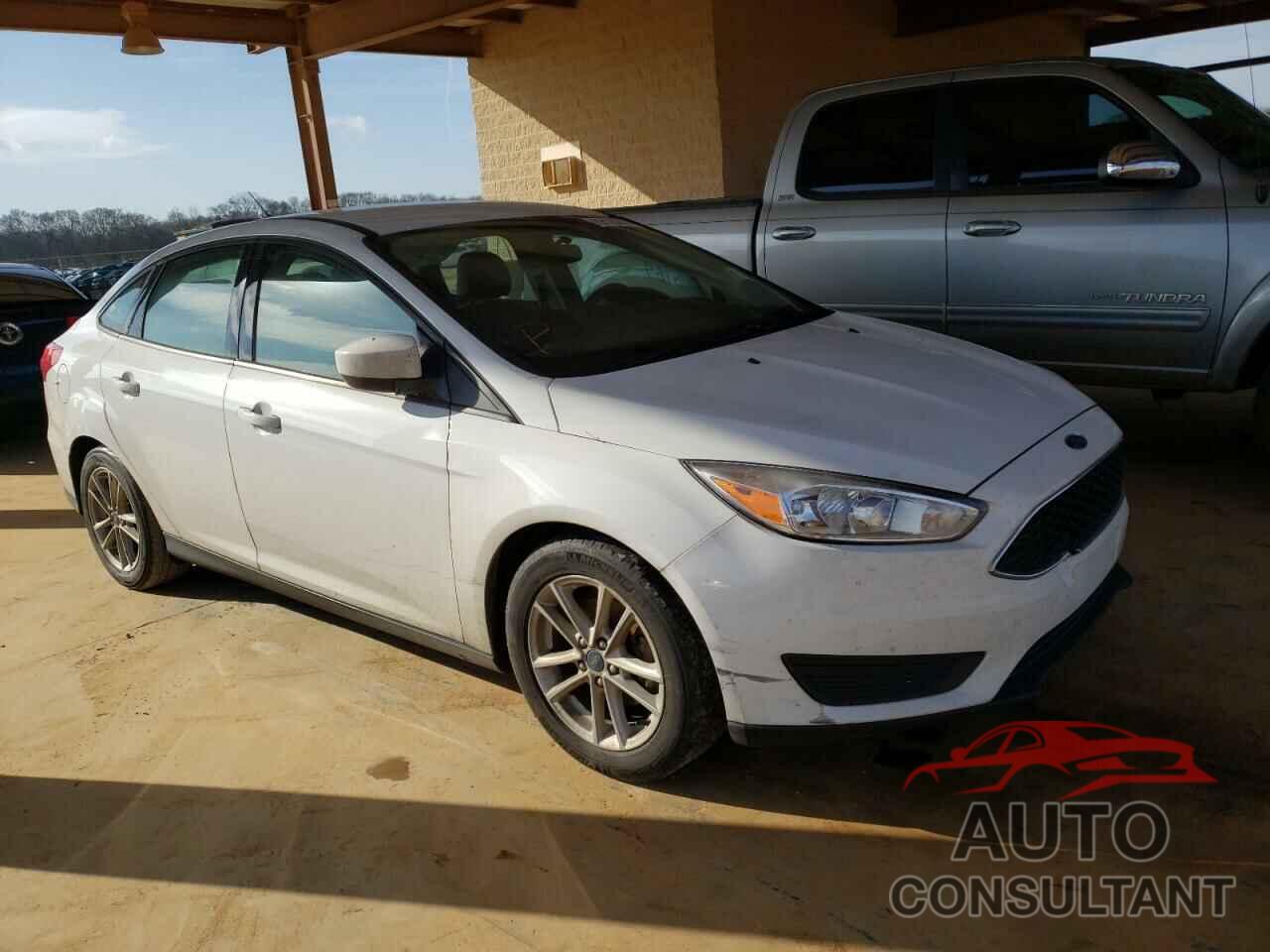 FORD FOCUS 2018 - 1FADP3F23JL274788