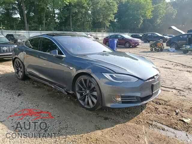 TESLA MODEL S 2017 - 5YJSA1E20HF210861