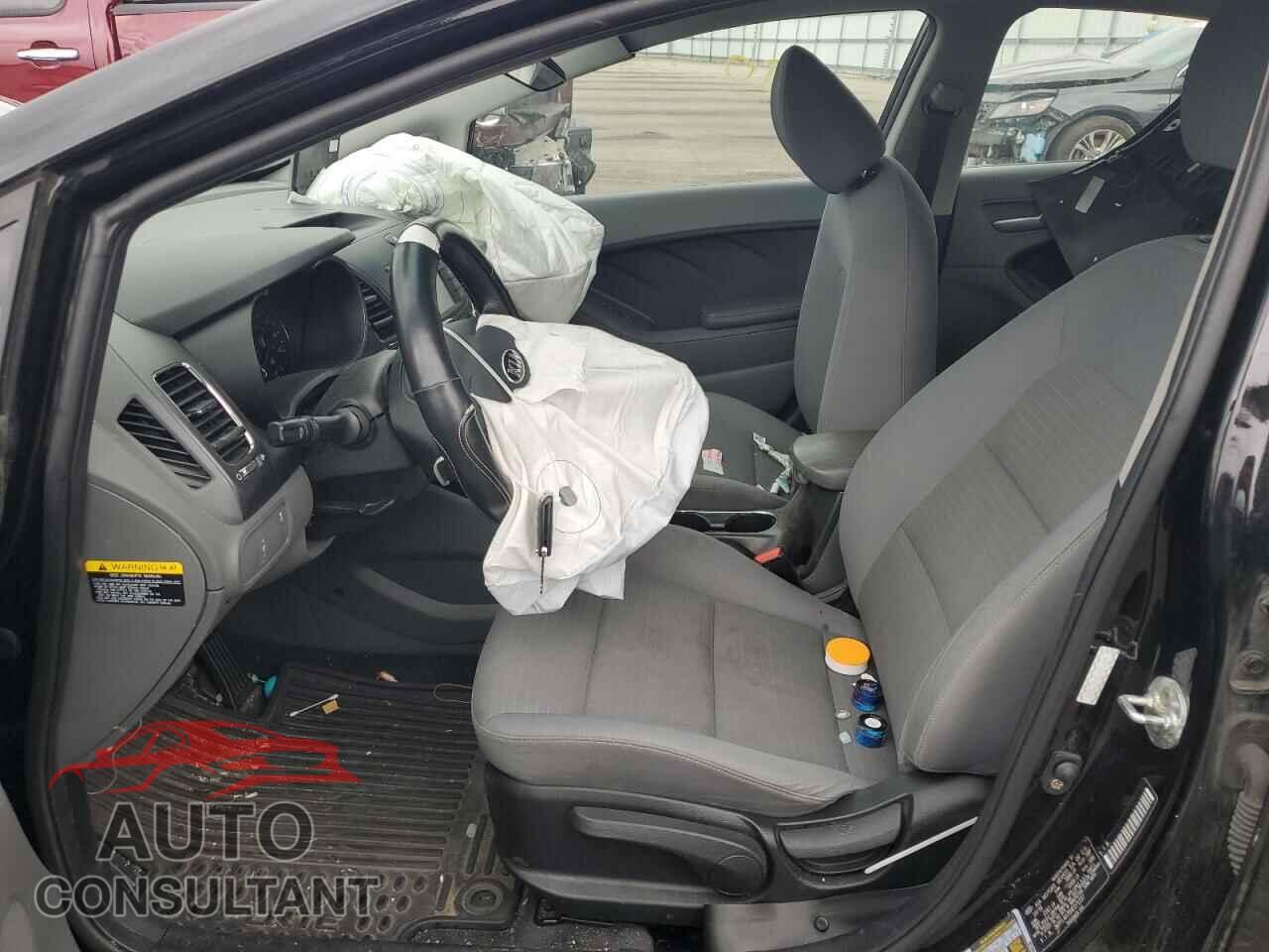 KIA FORTE 2017 - 3KPFL4A70HE071237