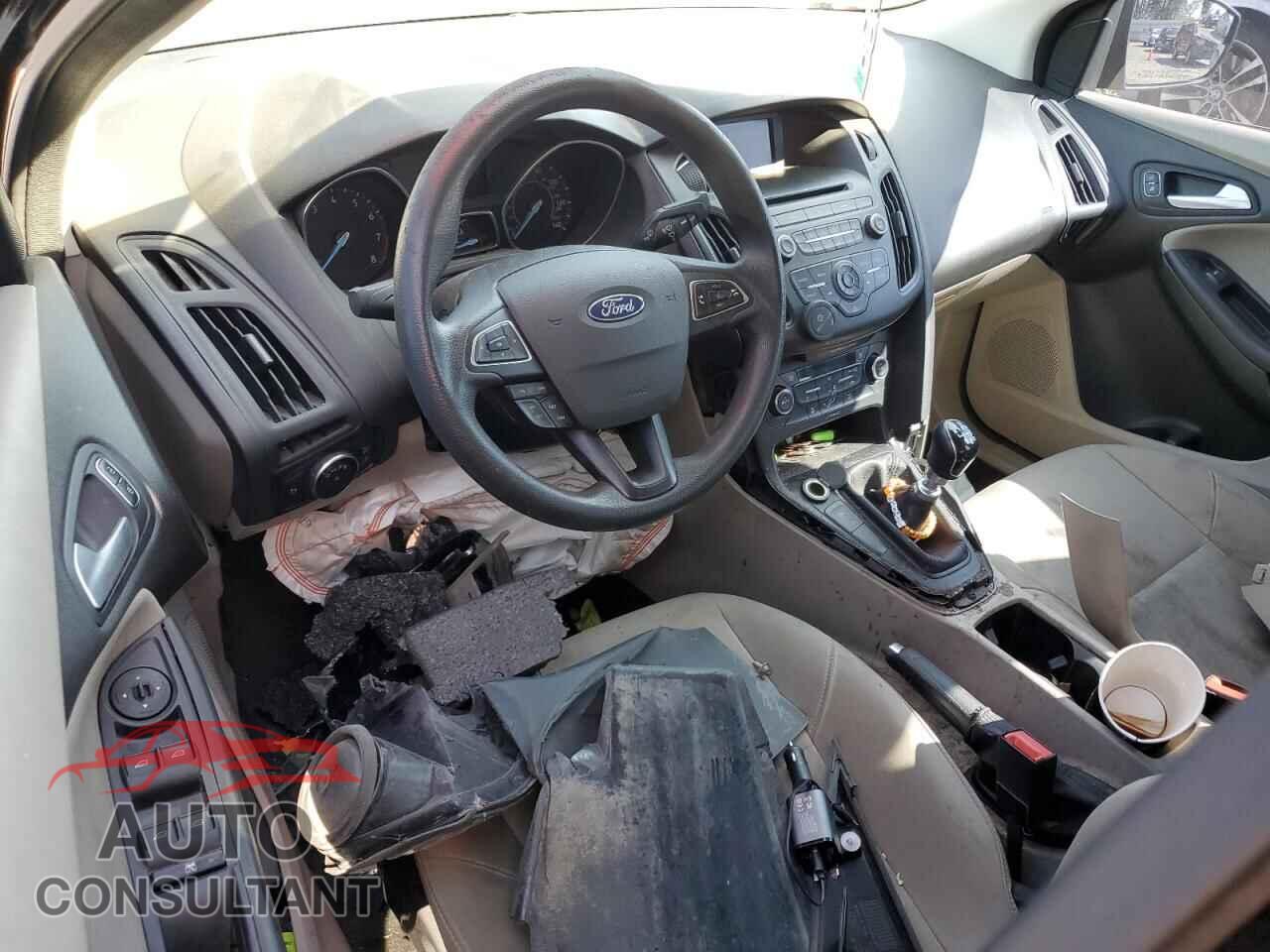 FORD FOCUS 2017 - 1FADP3FE7HL219992