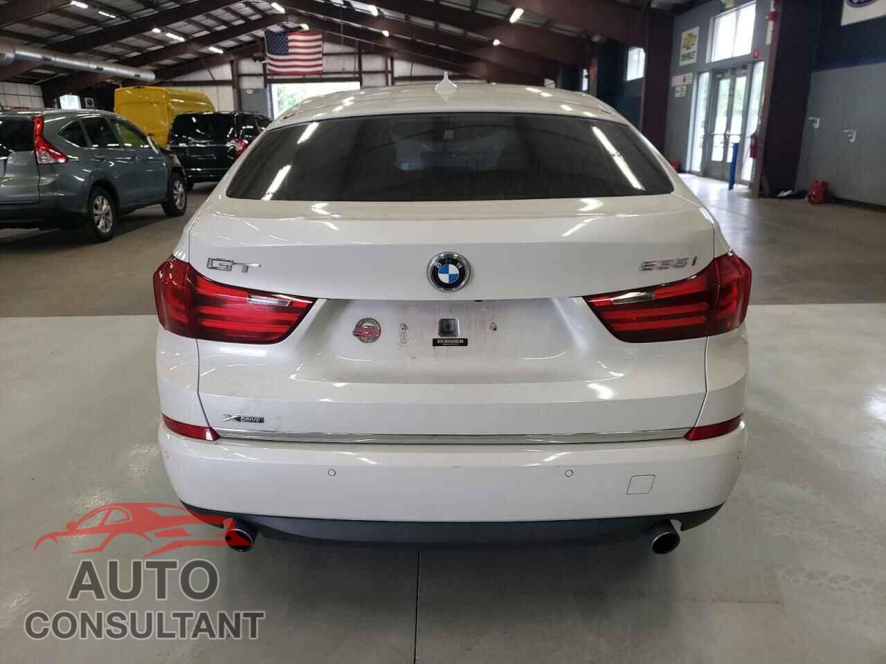 BMW 5 SERIES 2017 - WBA5M4C33HD187159