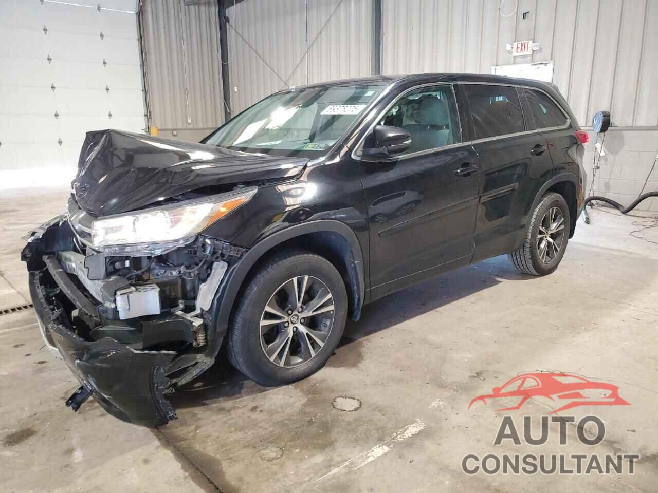 TOYOTA HIGHLANDER 2018 - 5TDBZRFH3JS881503