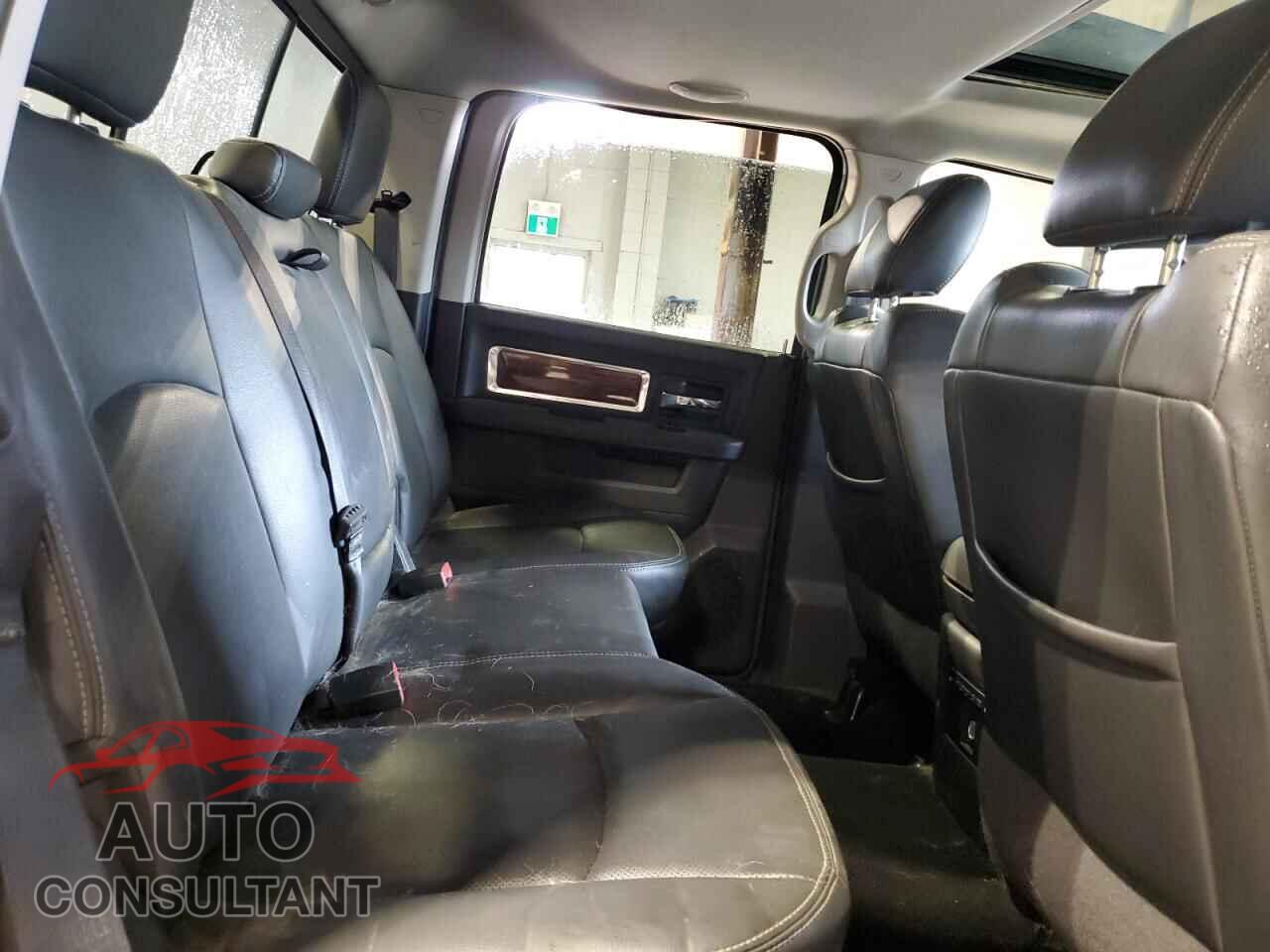 DODGE RAM 1500 2012 - 1C6RD7NT2CS111561