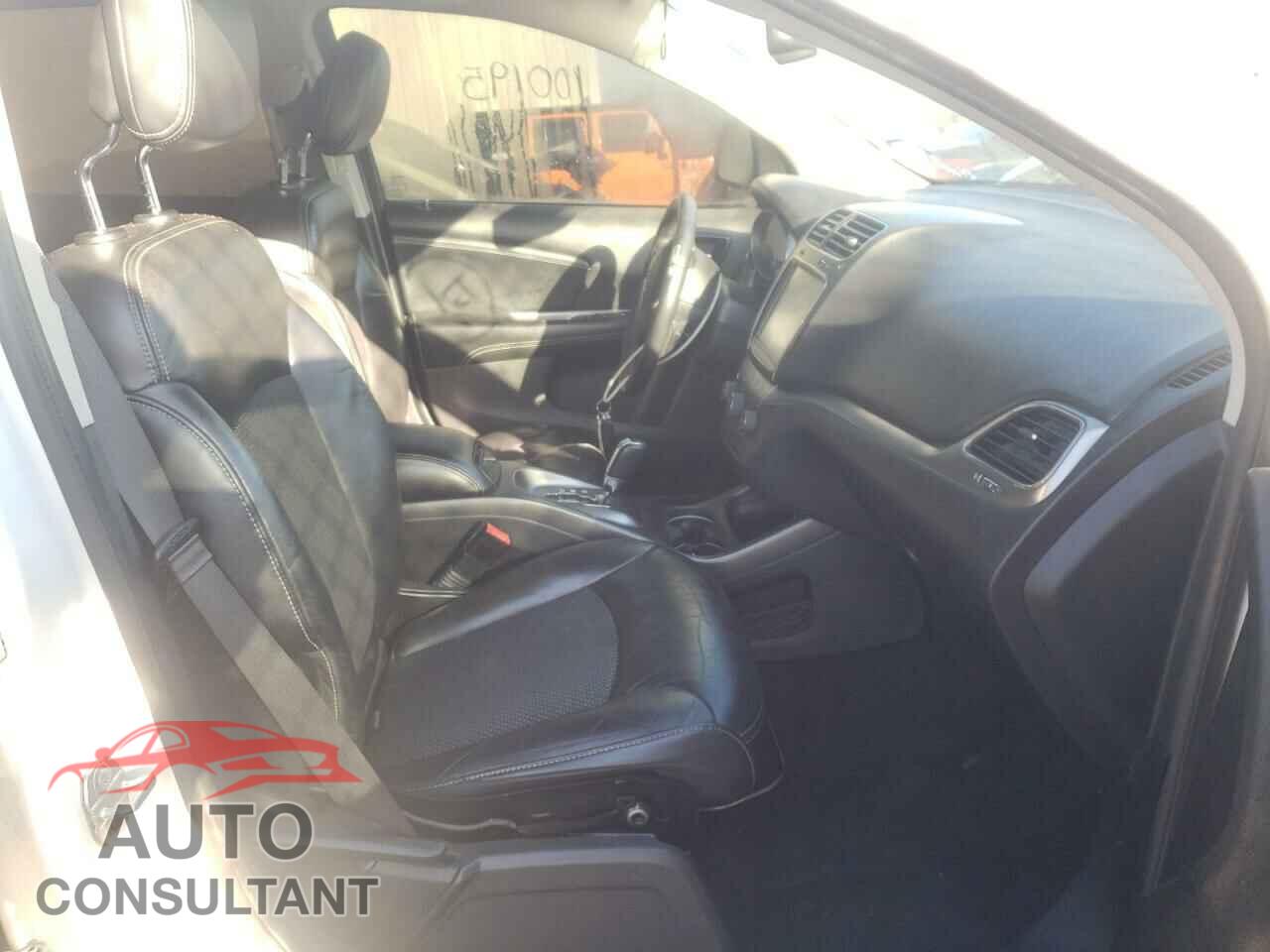 DODGE JOURNEY 2017 - 3C4PDCGG4HT580455