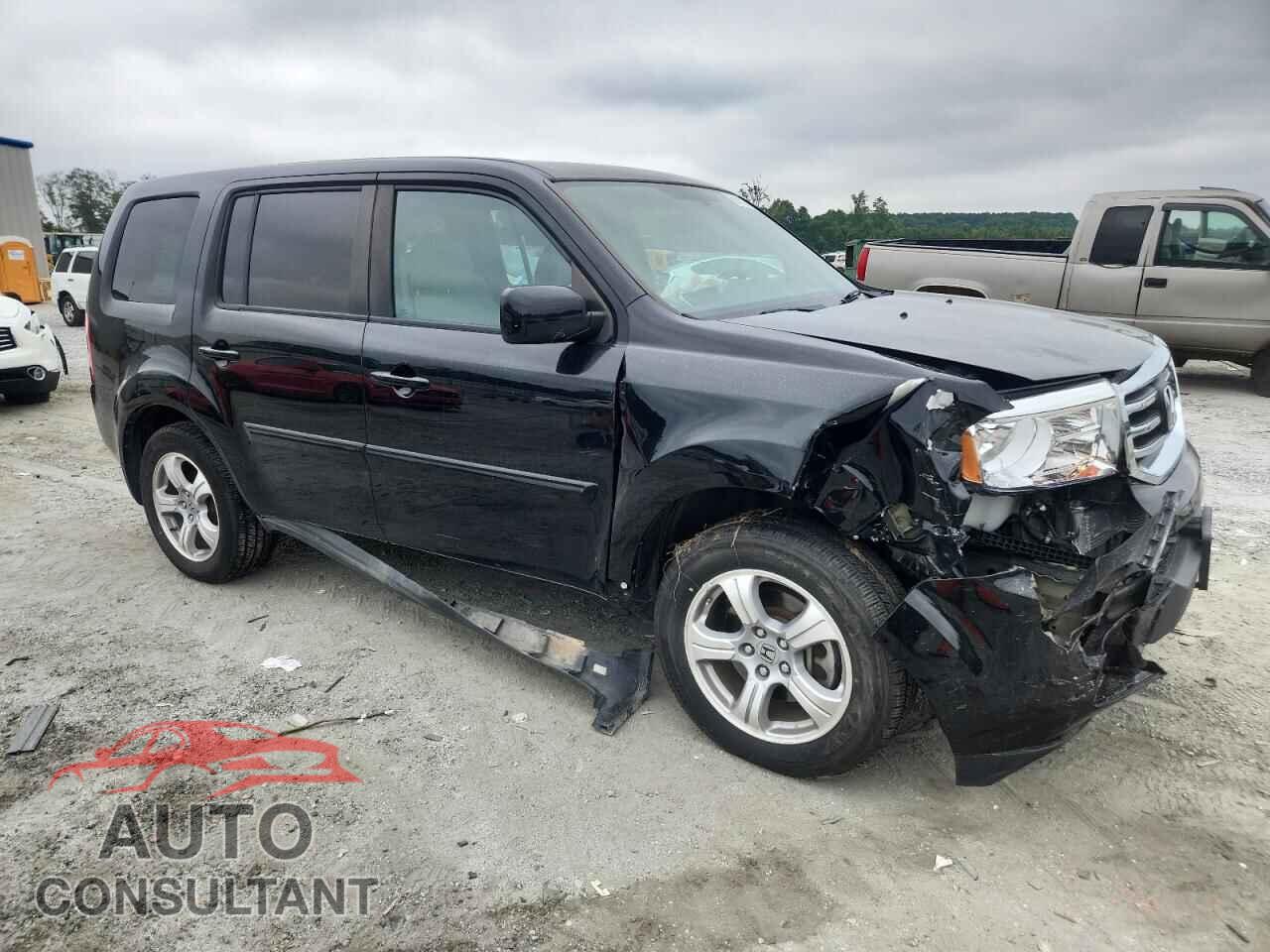 HONDA PILOT 2013 - 5FNYF4H42DB010861