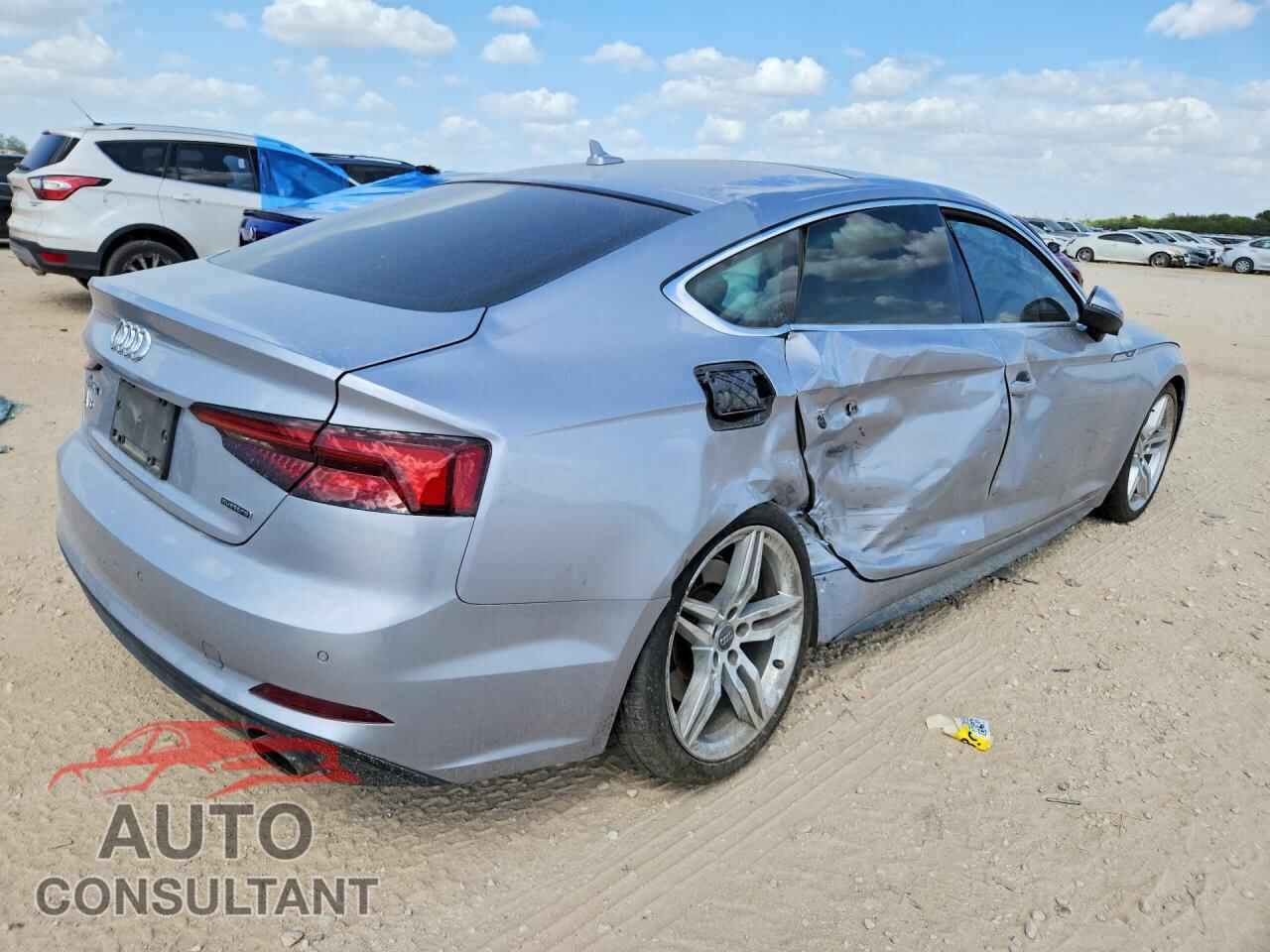 AUDI A5 2019 - WAUENCF56KA094357