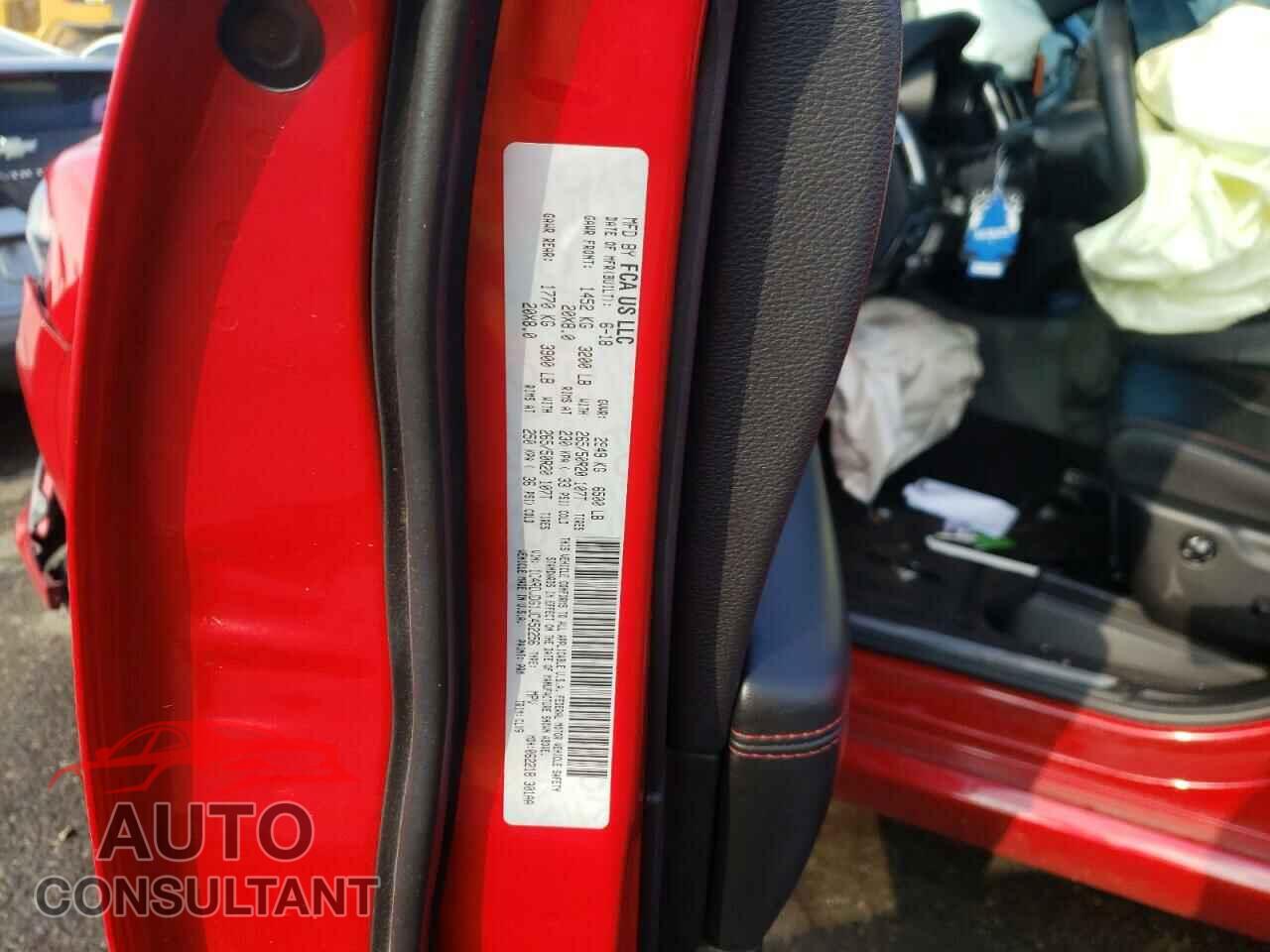 DODGE DURANGO 2018 - 1C4RDJDG1JC452256