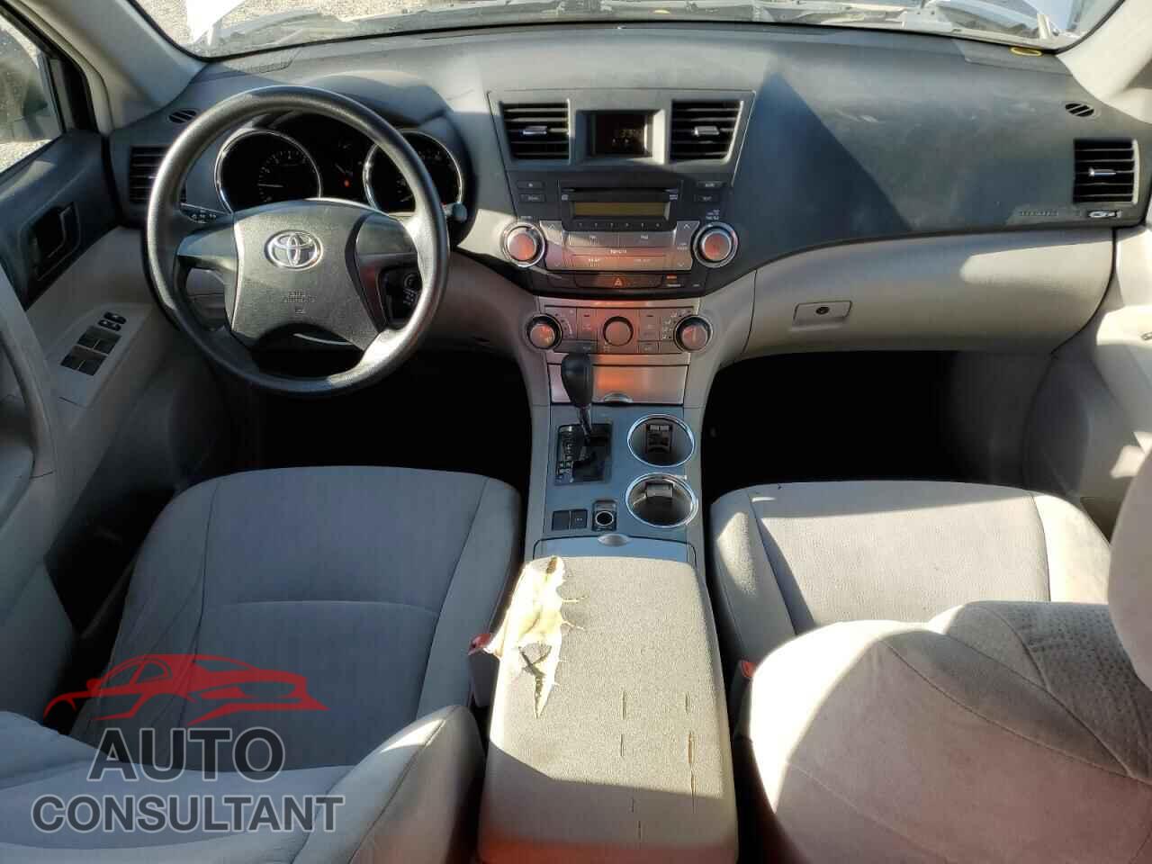TOYOTA HIGHLANDER 2011 - 5TDZK3EH2BS038105