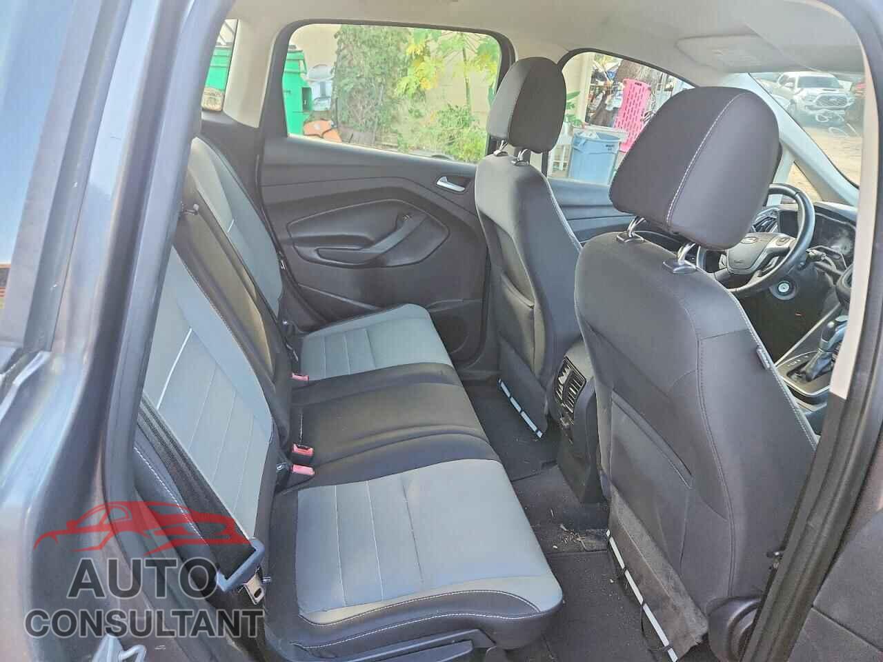 FORD CMAX 2013 - 1FADP5AU3DL552484