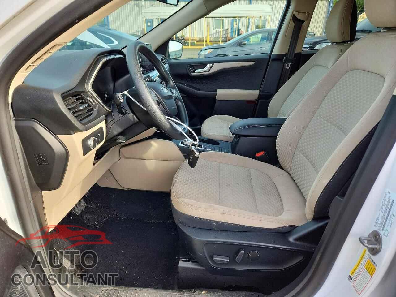 FORD ESCAPE 2020 - 1FMCU9G62LUA85237