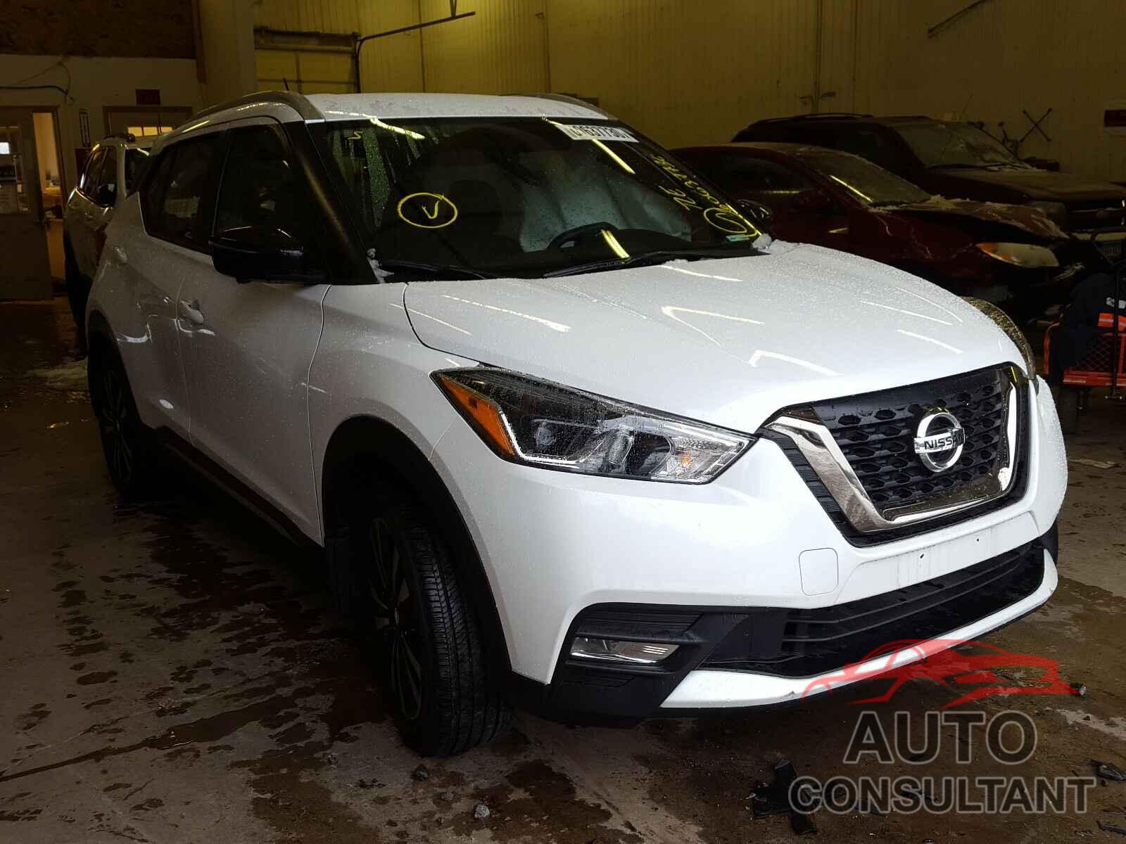 NISSAN KICKS 2019 - 3N1CP5CU0KL519949