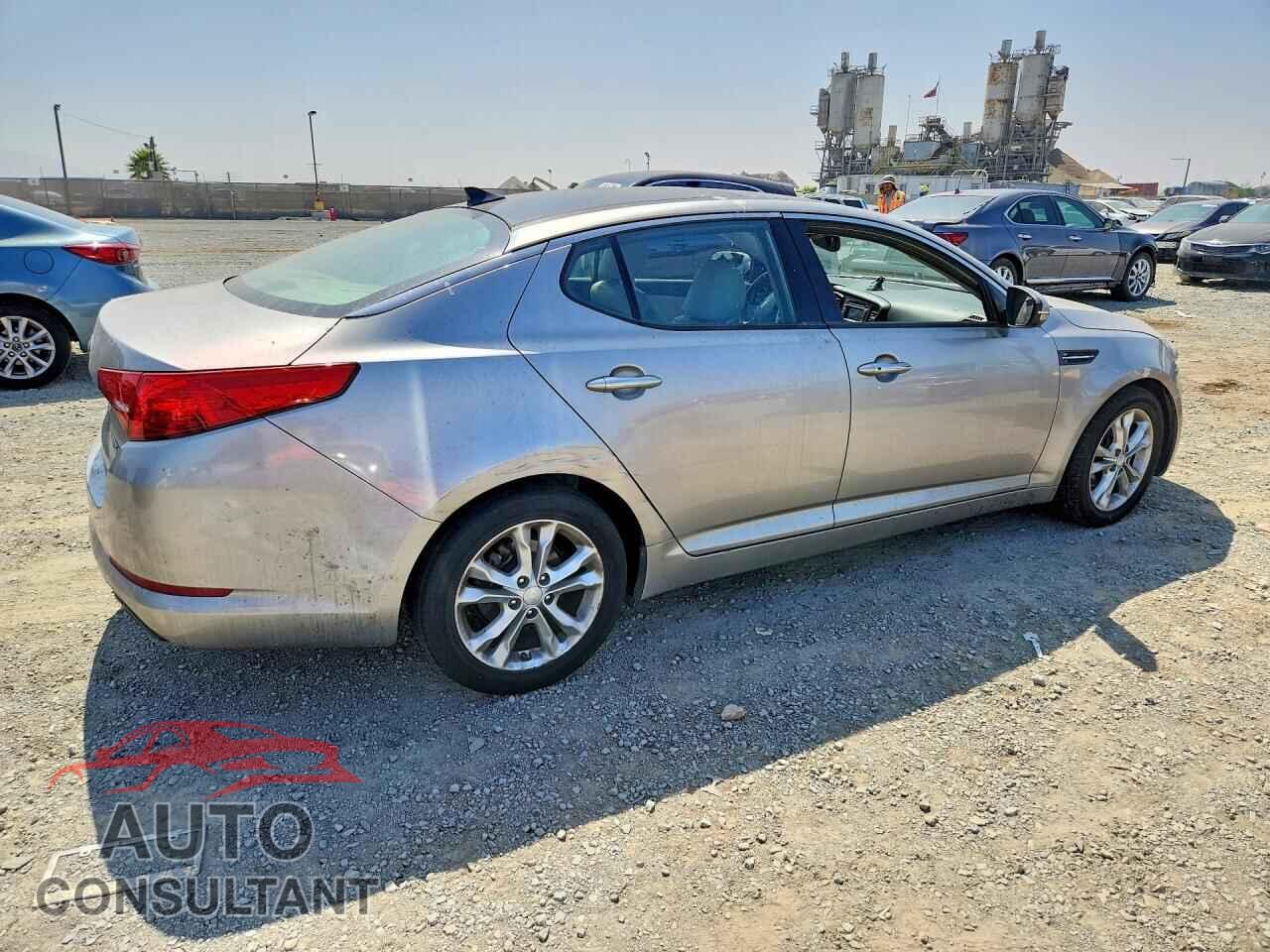 KIA OPTIMA 2013 - 5XXGN4A77DG259771