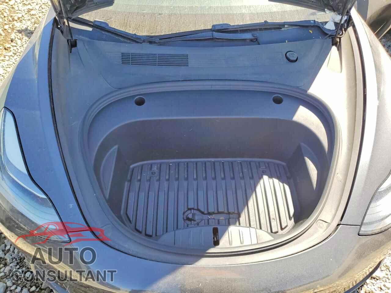 TESLA MODEL 3 2022 - 5YJ3E1EB6NF295113