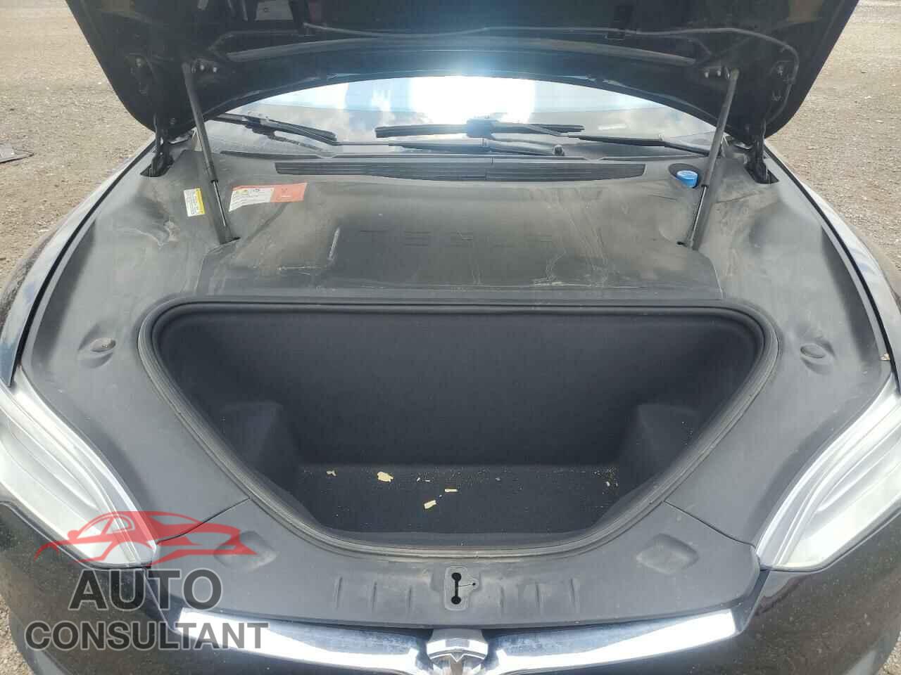 TESLA MODEL S 2016 - 5YJSA1E12GF157957
