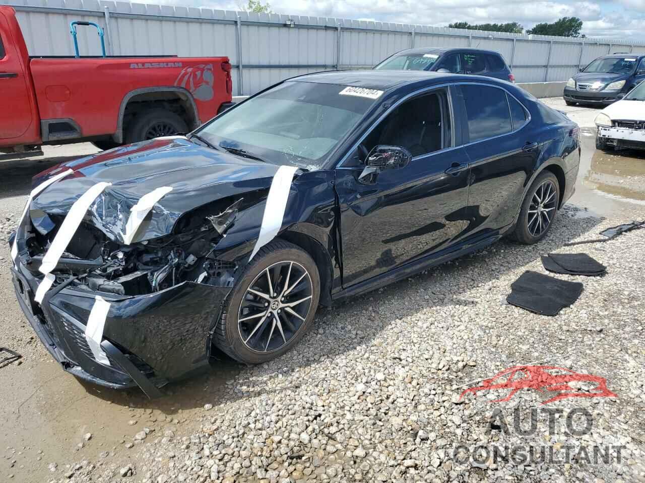 TOYOTA CAMRY 2021 - 4T1G11AK4MU517684