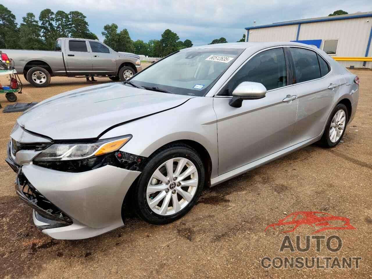 TOYOTA CAMRY 2020 - 4T1C11AK0LU990849