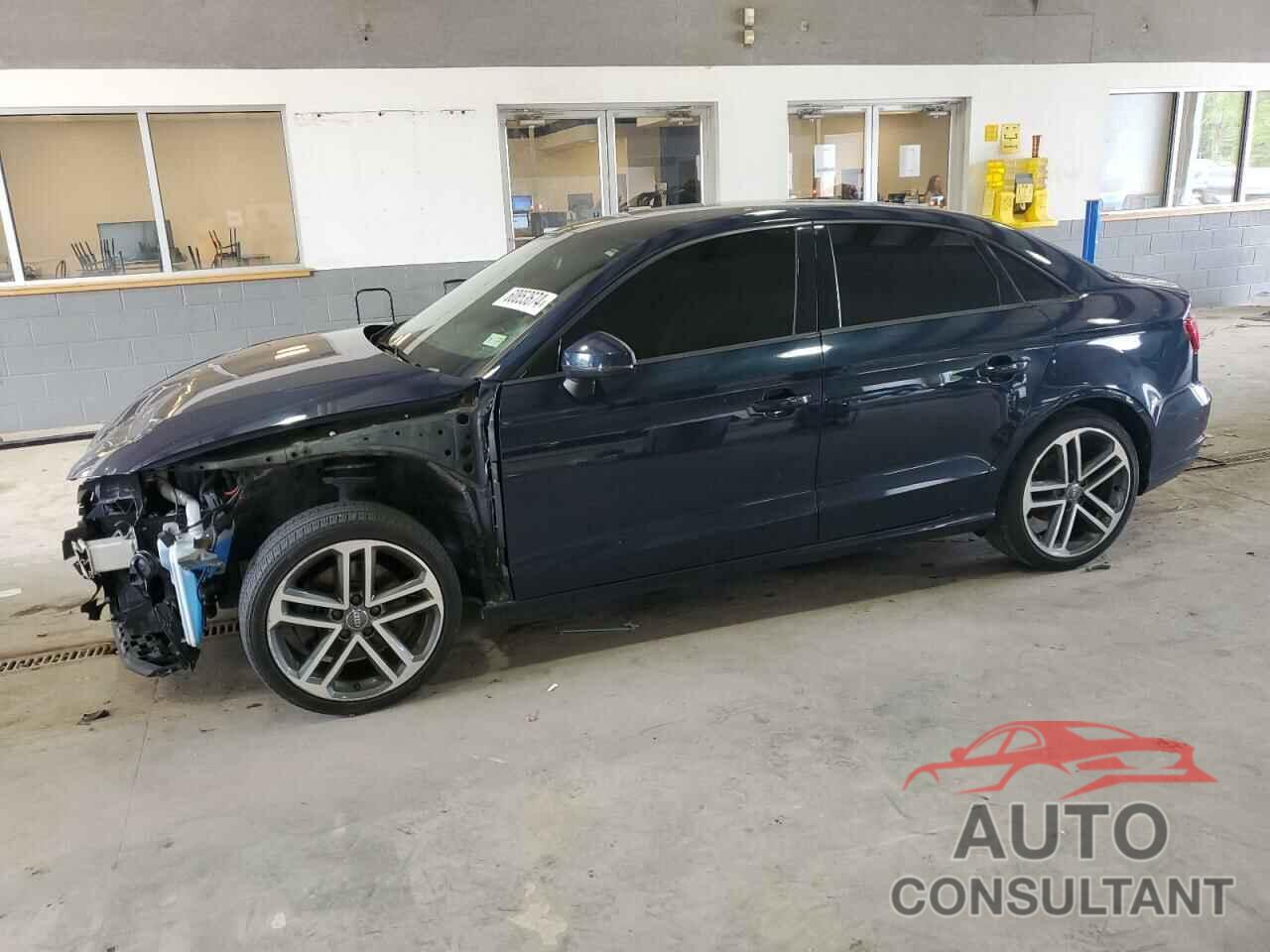 AUDI A3 2018 - WAUAUGFF9J1039255