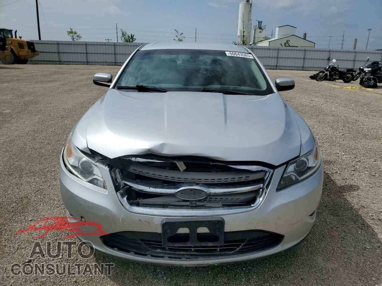 FORD TAURUS 2012 - 1FAHP2HW7CG124187
