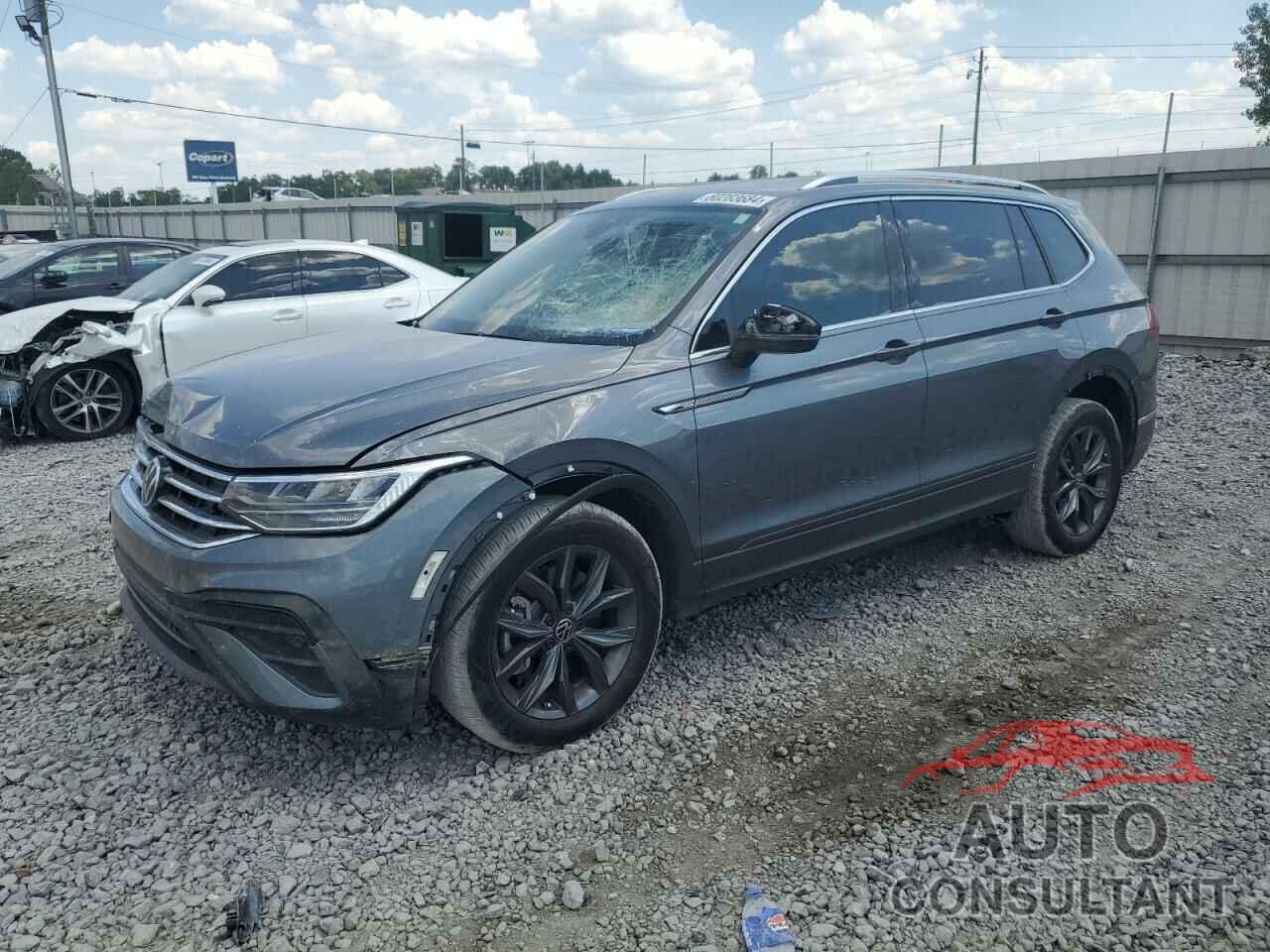 VOLKSWAGEN TIGUAN 2023 - 3VV3B7AX1PM125318