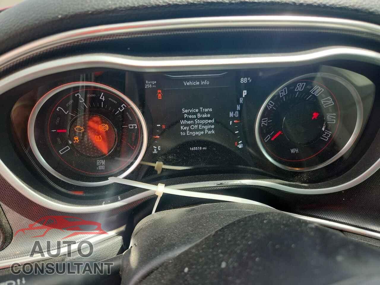 DODGE CHALLENGER 2018 - 2C3CDZAG1JH202266