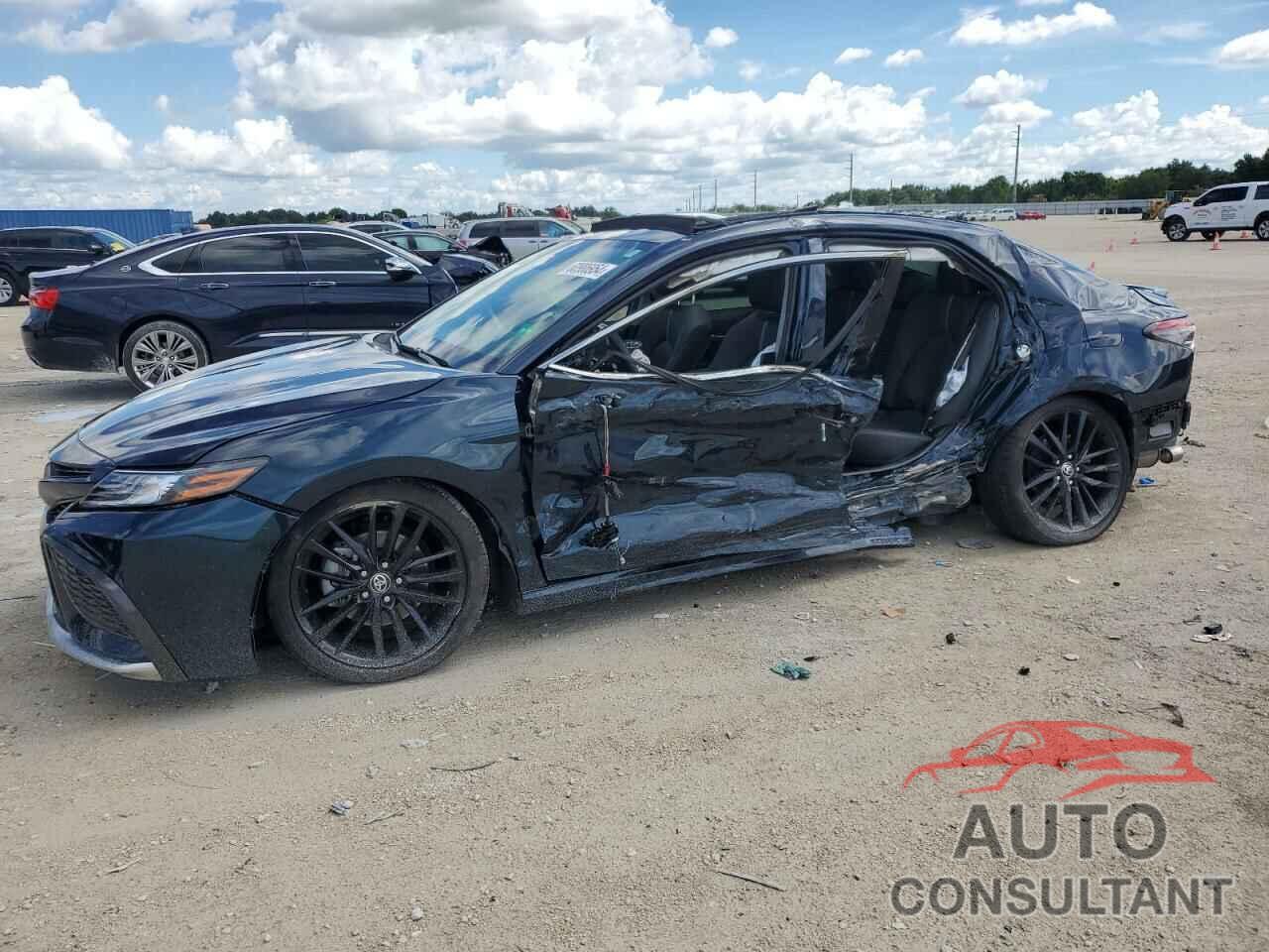 TOYOTA CAMRY 2021 - 4T1K61AK2MU527352